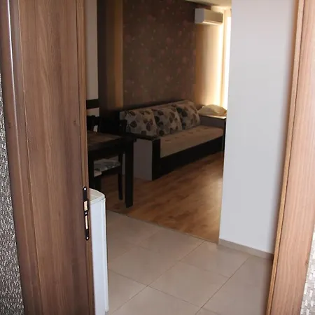 Διαμέρισμα Club Complex Νεσέμπαρ