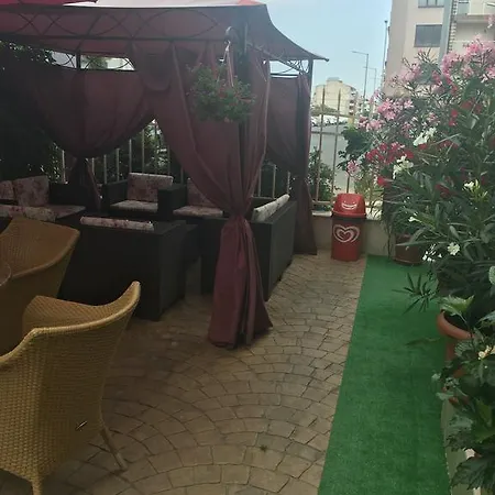Club Complex Daire Misivri